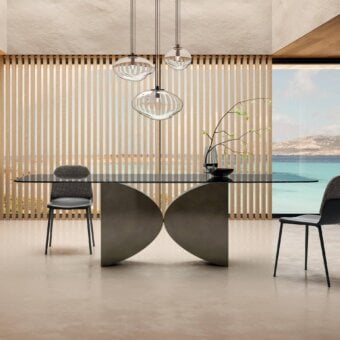 Captivating Lago Meet table with rectangular glass top and dark gray matte metallic semi-circular base crafted in Italy