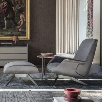 Blues Lounge Chair