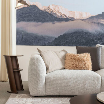 Exceptional Bizzotto Italia Kumo sofa with woven light gray fabric and lacquered metal structure