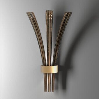 Superior Italamp Pulsa wall lamp with three long fluted blown glass diffusers in a warm dove finish and light gold metal structure
