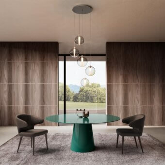 Distinguished Pacini & Cappellini Shell table crafted in glossy green lacquered wood with a cylindrical base