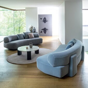 Gogan Sofa