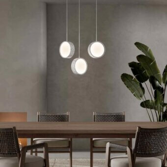 Distinguished Stillux Circle suspension lamp with a circular matt white glass diffuser encircled by a textured light gray stone frame