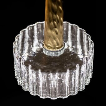 Distinguished Stillux Median suspension lamp with golden hammered metal and clear scalloped crystal base crafted in Italy