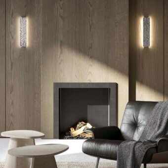 Exclusive Stillux Random wall lamp with rectangular hammered metal frame emitting light from both sides in mottled grays
