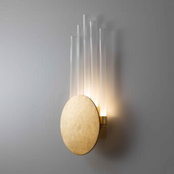 Exceptional Stillux Random wall lamp with five frosted pyrex glass tubes against a golden metal disc