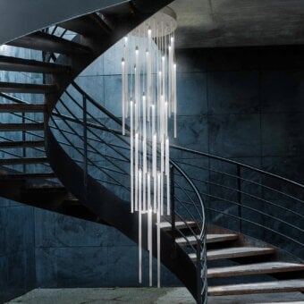 Superior Stillux Line suspension lamp with thirty frosted pyrex glass diffusers and a matt silver canopy with chrome details