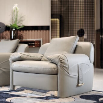 Eclipse Lounge Chair