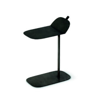 Superior Bross Wam side table with geometric silhouette in black metal lacquer for modern interiors