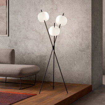 Kushi Floor Lamp