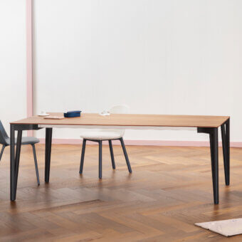 Decapo Fixed Table