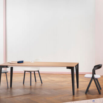 Decapo Fixed Table