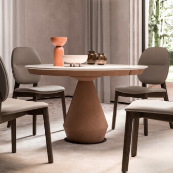 Lycos Extendable Table