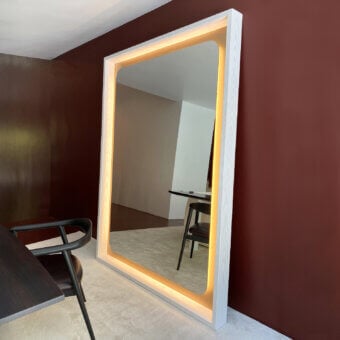 Lavish Casa Casati Splendo floor mirror with clear glass and 22kt gold leaf, finished in matte orange and light-toned wood