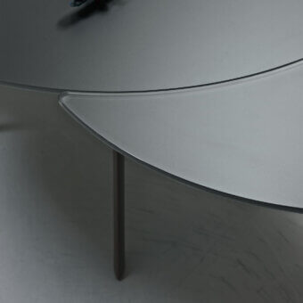 Giro Extendable Table with Legs