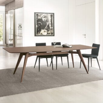 Distinguished Pacini & Cappellini Novecento table with wood top and solid ash structure in medium brown finish
