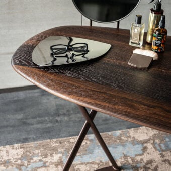 Tahiti Vanity