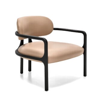 Superior Arketipo Brasilia lounge chair with black ash wood frame and light beige upholstery exhibiting organic curves