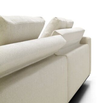 Exceptional Arketipo Hackman sofa crafted in Italy with textured neutral beige textile and refined metal frame