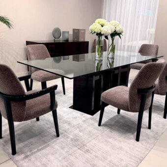 Linea Table