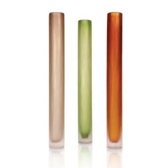 Exceptional Wave Murano Glass vase exhibiting a vibrant green color gradient with subtle wavy patterns and a satin finish