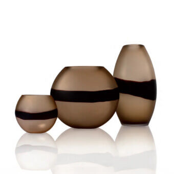 Elegant Wave Murano Glass Marea vase handcrafted in brownish-amber glass with a subtly satin finish and dark encircling band