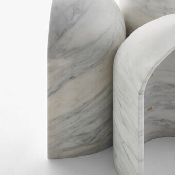 Superior Acerbis Le Cupole table built in white marble with polished brass accents and matt polyester finish