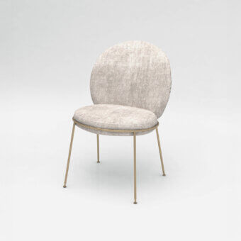 Distinguished Sicis Amaretto chair with speckled light neutral textile and satin-finish golden metal base