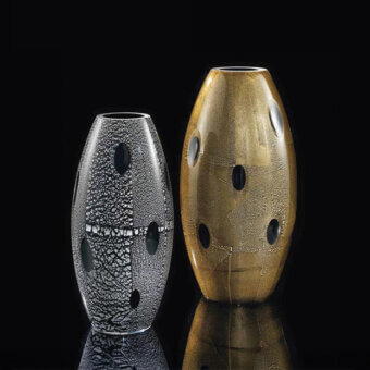 Exceptional Wave Murano Glass Iside & Osiride vase crafted with 24k gold leaf and exhibiting a subtly cracked texture with oval voids