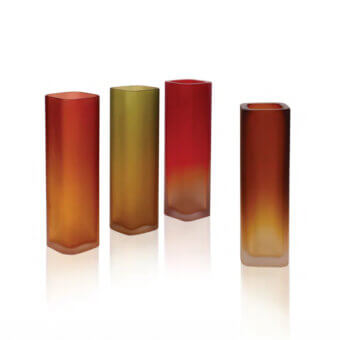 Exceptional Wave Murano Glass Zattere vase crafted in Italy with a gradient of reddish-orange to golden-orange hues and glossy finish