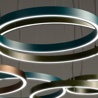 Exceptional Euroluce Henos suspension lamp built in teal blue and bronze satin metal with a clustered arrangement