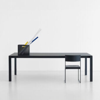 Superior Lapalma Apta table with a remarkably thin tabletop and sleek legs in matte black metal crafted in Italy