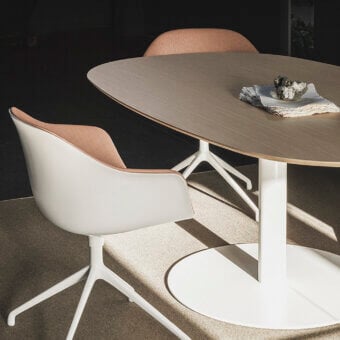 Captivating Lapalma Rondò table with oak veneered birch plywood top and zinc-plated base in a linen fabric pattern with matt chrome finish