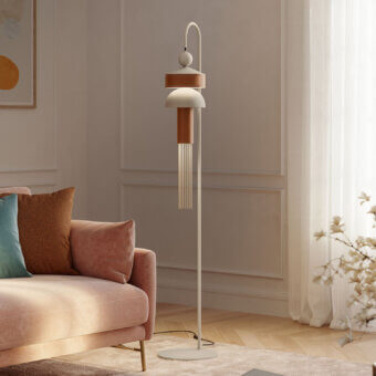 Exceptional Masiero Nappe floor lamp with painted metal, Pyrex diffusers and a luxurious leather insert in a matte off-white finish