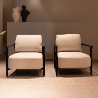 Superior Verzelloni Meg Lounge Chair built with solid oak and light beige textile with black lacquer finish