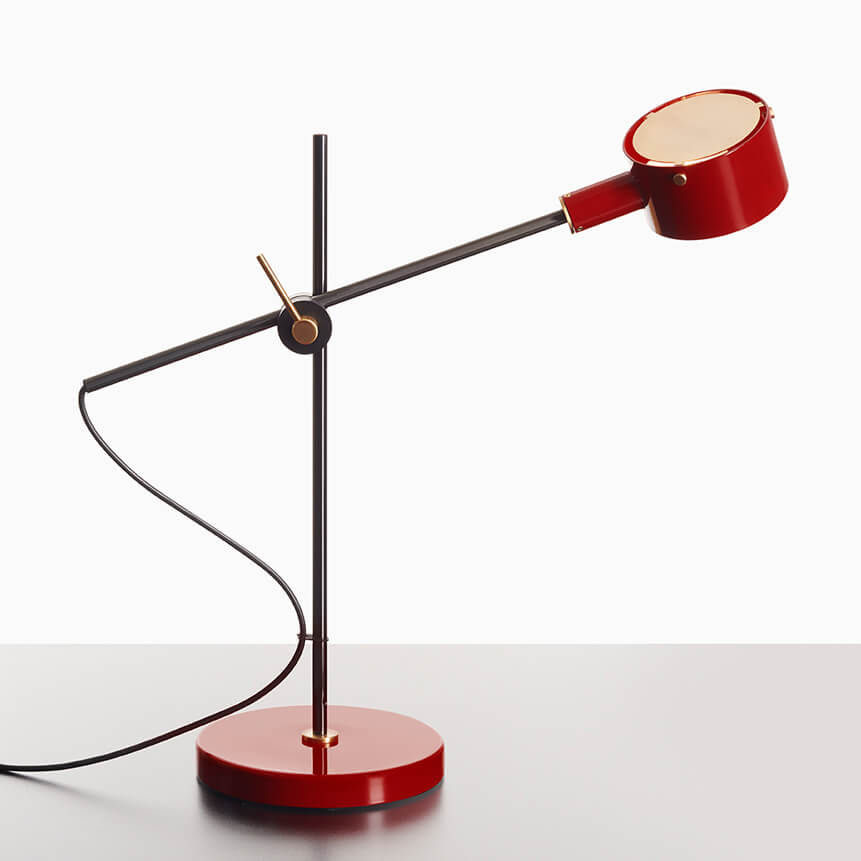 Exceptional Oluce G.O. table lamp with red and black metal construction and glossy finish