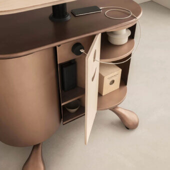 Superior Presotto Caddy desk with a multilayer Birch top and metal structure in a brownish-bronze finish, including a matt corda door