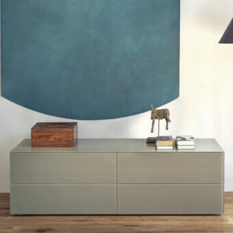 Enea Dresser