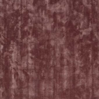 Distinguished Egoitaliano Petra rug with a gradient and organically textured surface crafted in cotton and tencel