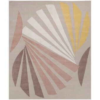Sophisticated Amini Ventaglio rug showcases a captivating fan-like pattern in rose and beige with a hand-knotted wool and natural silk pile