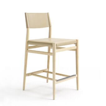 Distinguished Enrico Pellizzoni Ledermann counter stool built with pale beige leather and a light satin tone wooden frame