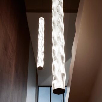 Innovative Slamp Hugo suspension lamp in milky white Lentiflex® with a warm brown wooden base and dimmable LED light