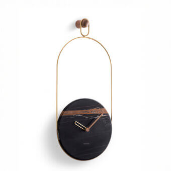 Exclusive Nomon Eslabón Wall Clock with solid marble plate and delicately curved golden-toned metal frame