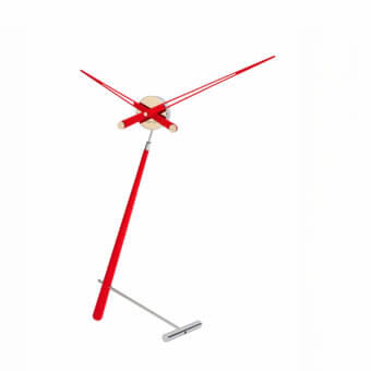 Avant-garde Nomon Puntero table clock with red metal and gold-toned metallic faceplate crafted in sleek black hands