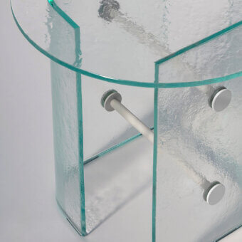 Elegant Potocco Double L Glaze coffee table in clear tempered glass and painted stainless steel with glossy finish
