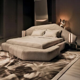 Exceptional Visionnaire Neolito Bold bed fully upholstered in premium leather with matte finish and decorative quilting