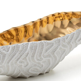 Distinguished FOS Ceramiche Coralreef centerpiece sculpted from white biscuit porcelain with luminous 23K gold finish