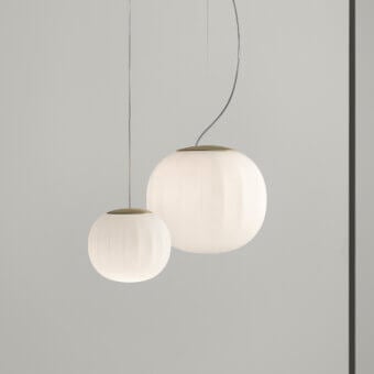 Superior Luceplan Lita suspension lamp in opaline blown-glass with brushed brass crafted structure exhibiting vertical ridges