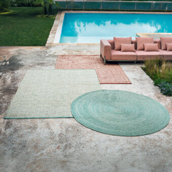 Superior MY YOUR Aladdin rug hand-sewn from durable rope with a contemporary spiral pattern and muted teal color palette