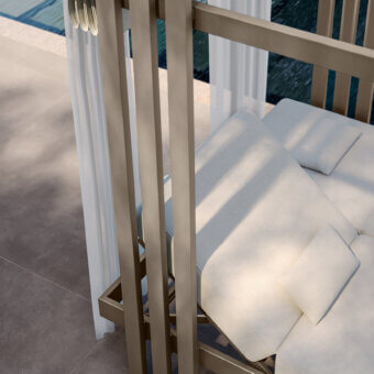 Superior MY YOUR Soletto daybed with durable aluminium frame, water-repellent fabrics and plush light beige cushions